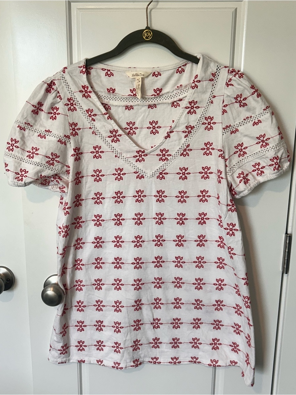 Matilda Jane Carolina White Top  Red Floral Embroidery Eyelet Short Sleeve Sm